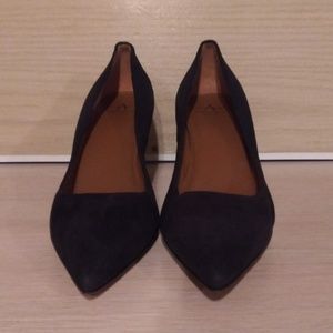 Aquatalia heels